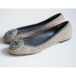 Tory Burch Medium Beige Textured Tweed Large Medallion Ballerina Flats 6.5